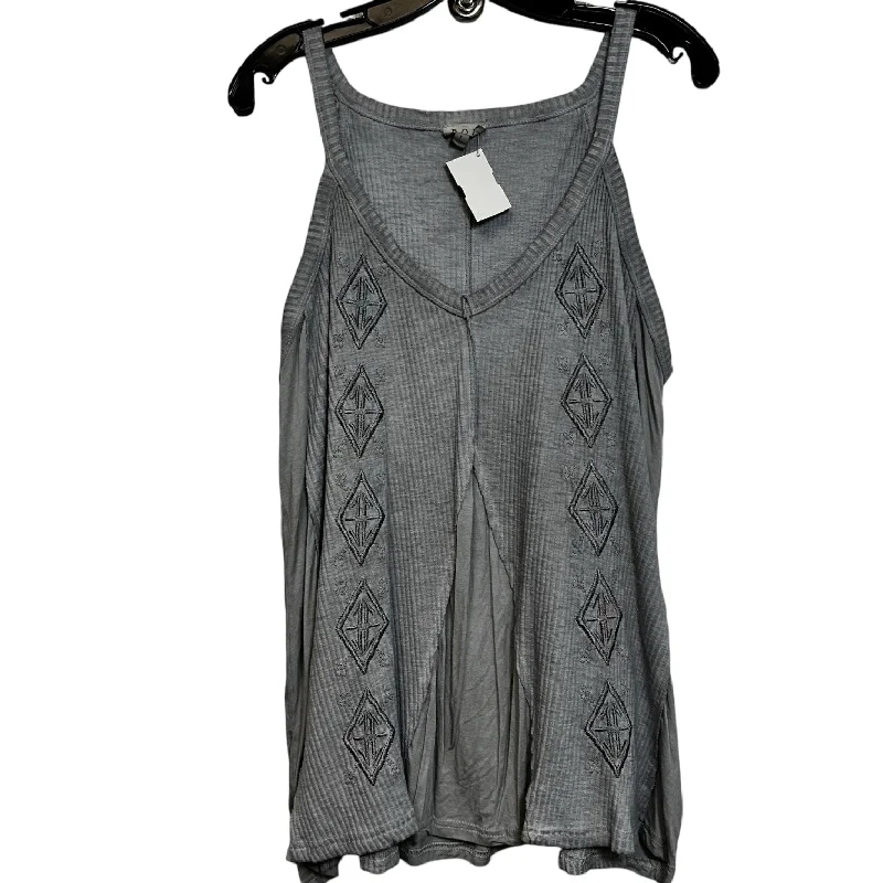 Top Sleeveless By Pol In Grey, Size: L