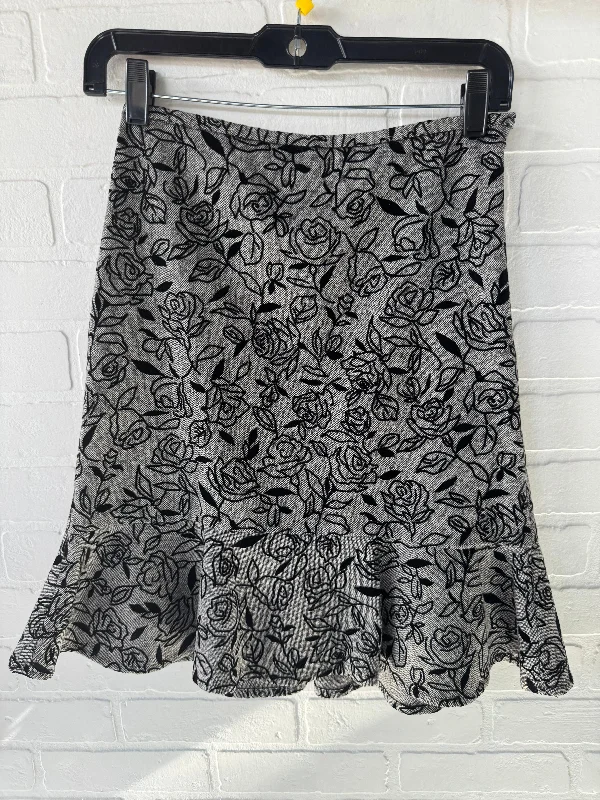 Skirt Midi By Ann Taylor In Grey, Size: 0