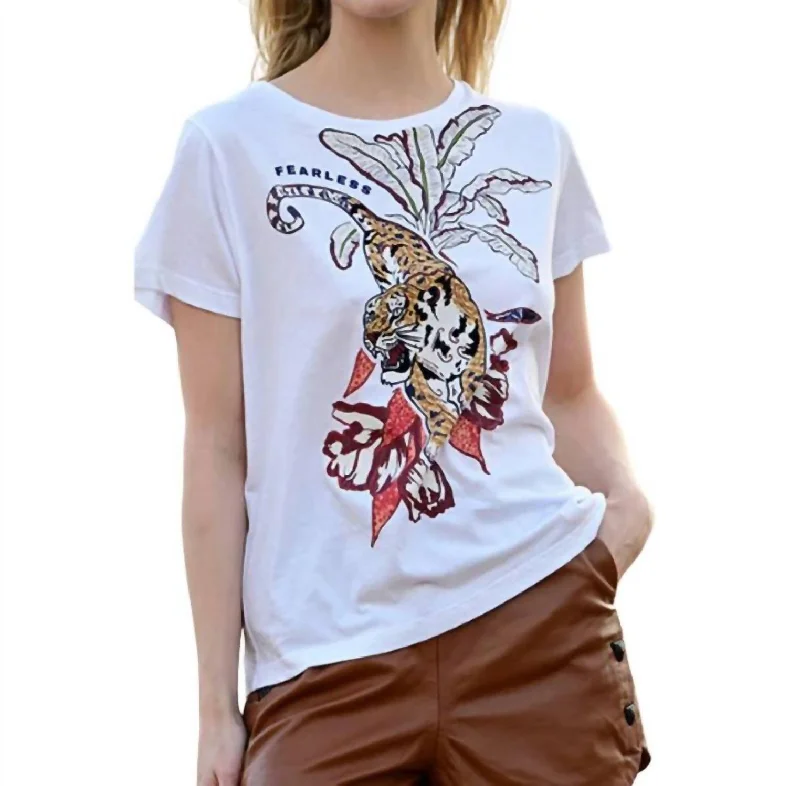 Fearless Graphic Print Tee Top In Tiger White