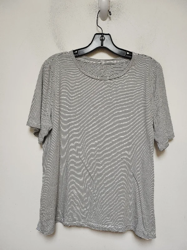 Top Short Sleeve Basic By Eileen Fisher In Striped Pattern, Size: L