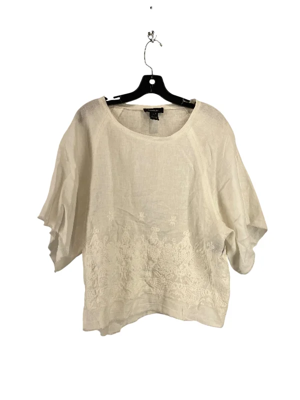 Top Short Sleeve By Karen Kane In White, Size: L