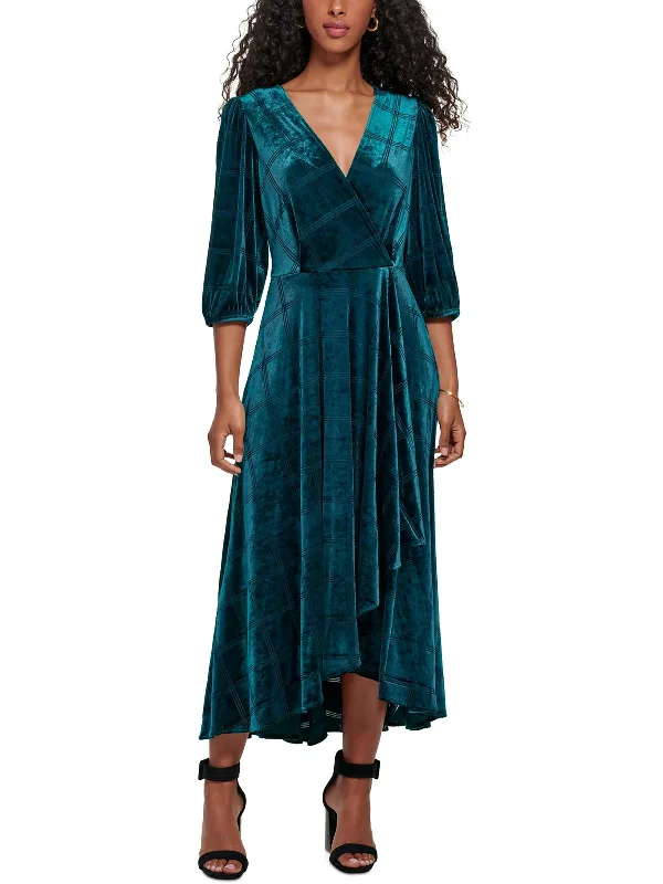 Plus Womens Velvet Tea Wrap Dress